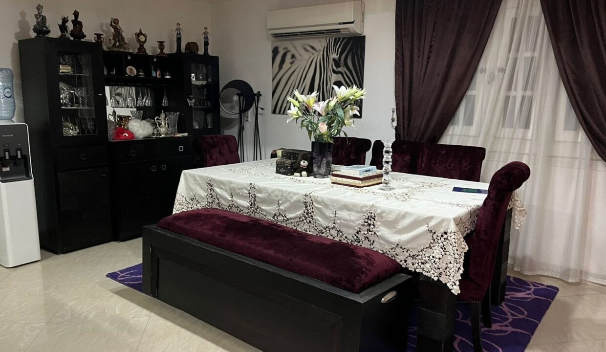 300 SQM Apartment 5th district Dining