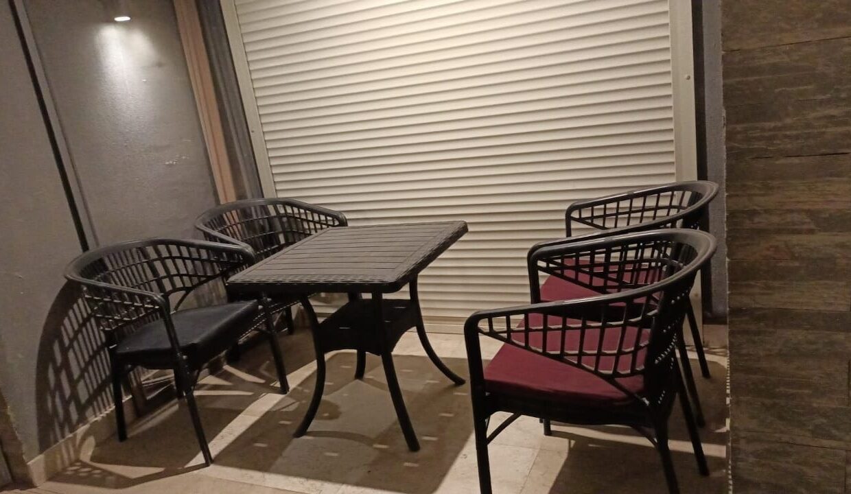 Hotel Furnished Apartment at Tag Sultan Balcony