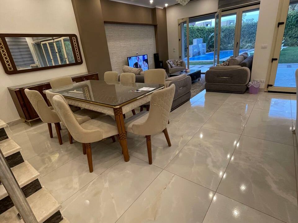 Luxuries Villa at Palm Hills