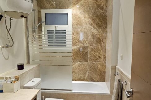 Mivida Boulevard WC