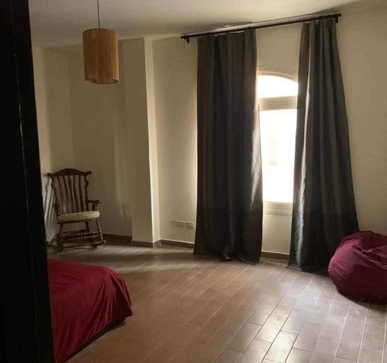 EL Yamine Bedroom