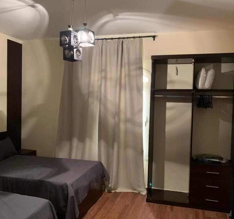 EL Yamine 2 Beds Room