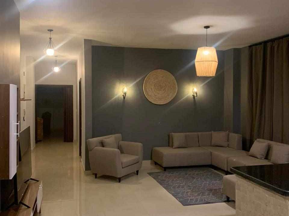 EL Yamine Reception