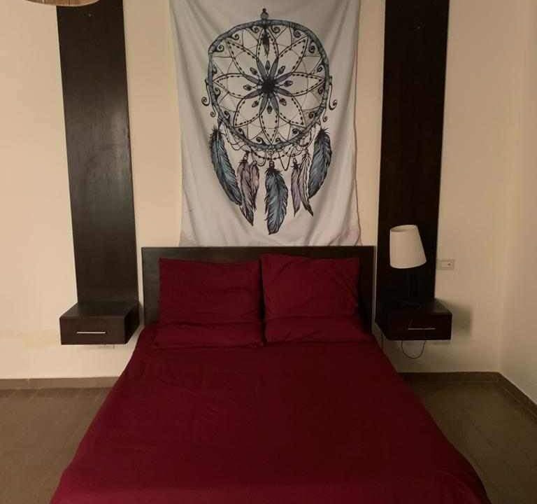 EL Yamine Large Bed