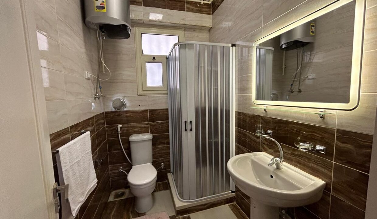 EL Banafseg Bathroom